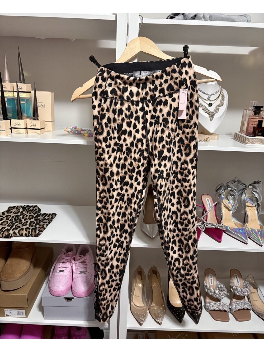 NWT VICTORIA’S SECRET Leopard Print Cheetah Leggings Womens Size 4
